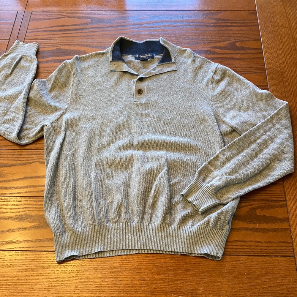 Men’s Pullover Sweater